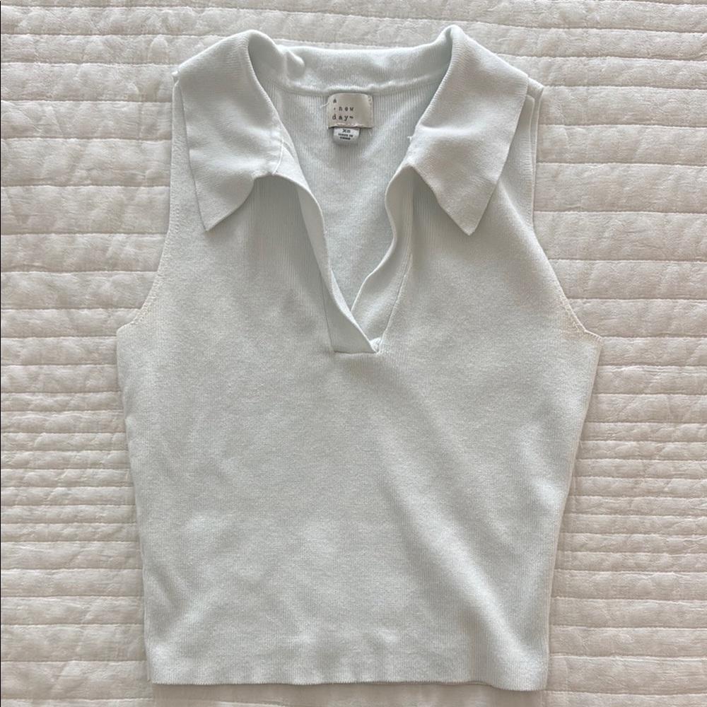 Elegant White Sleeveless Top